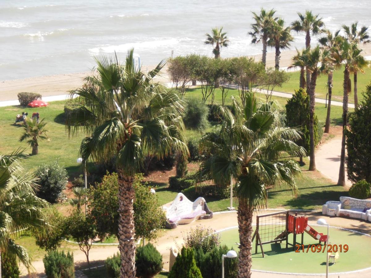 Bonito Apartamento En Marina D'Or 1Ra Linea De Playa Oropesa del Mar Exterior photo